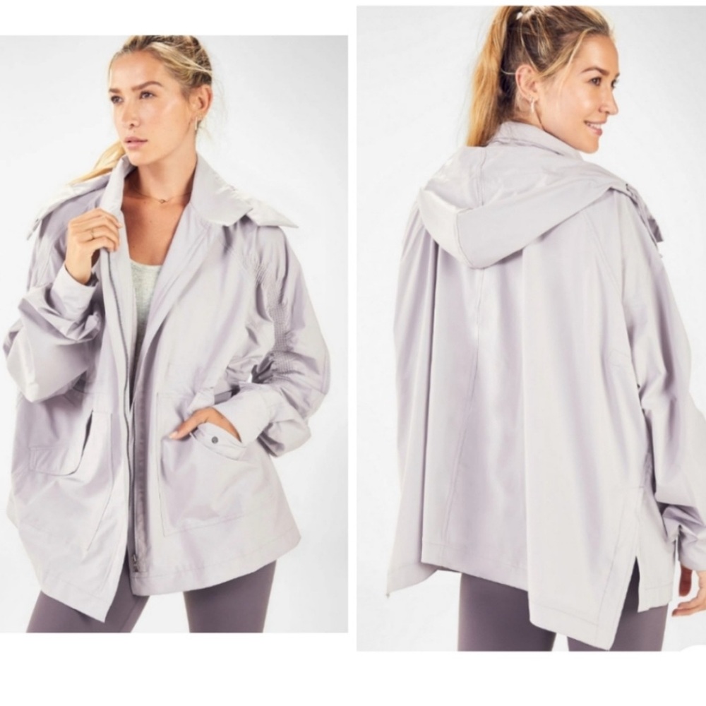 Fabletics Giana Jacket Oversized Gray Size M New Without Tags Full Zip Hood Rain